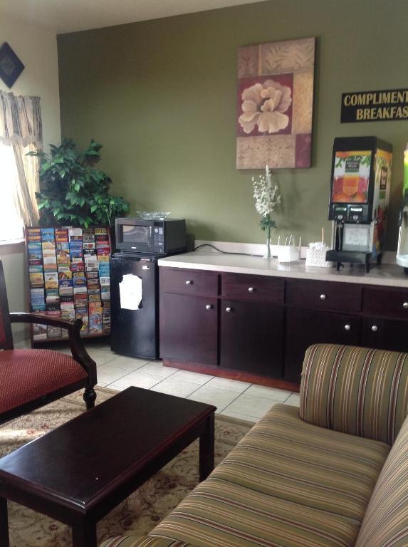 Regency Suites Iah Beltway 8 Houston Eksteriør billede
