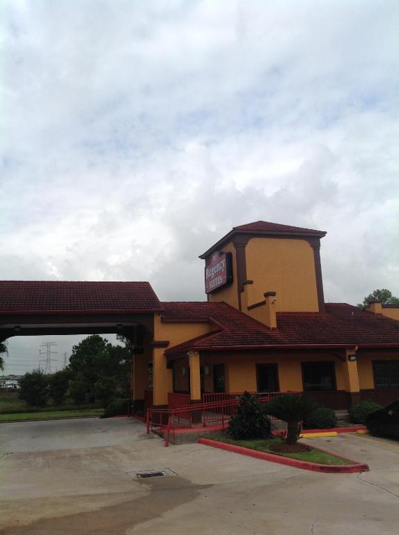 Regency Suites Iah Beltway 8 Houston Eksteriør billede