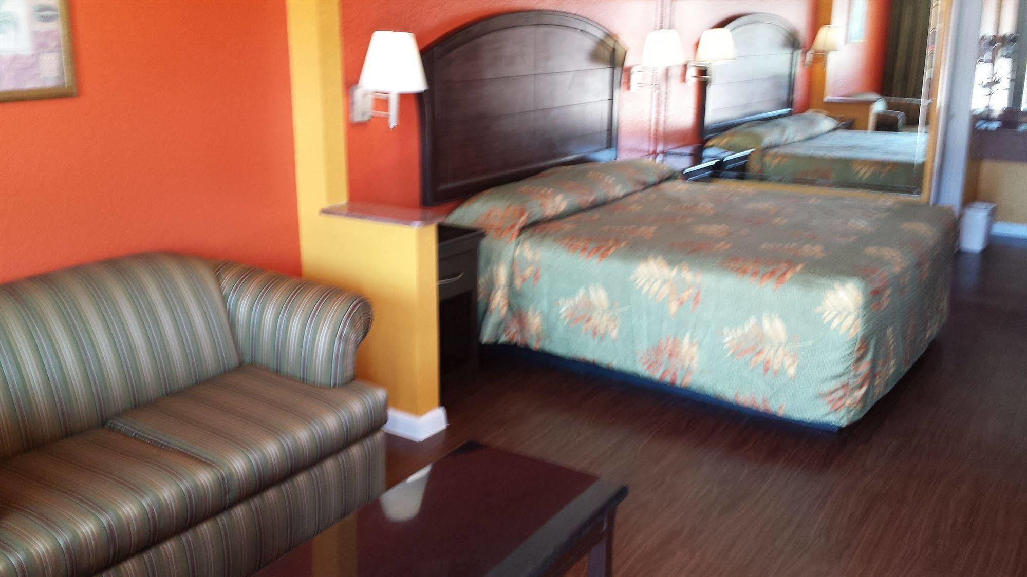 Regency Suites Iah Beltway 8 Houston Eksteriør billede